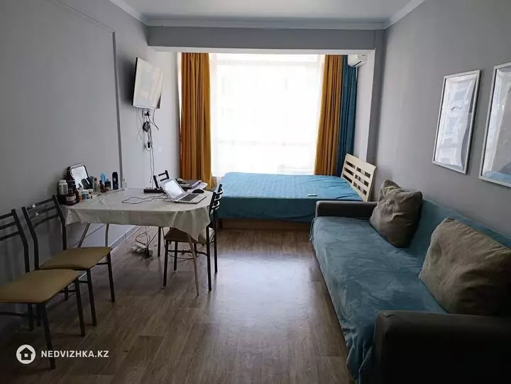 2-комнатная квартира, этаж 10 из 13, 55 м², фотография 5