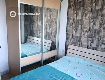 2-комнатная квартира, этаж 10 из 13, 55 м²