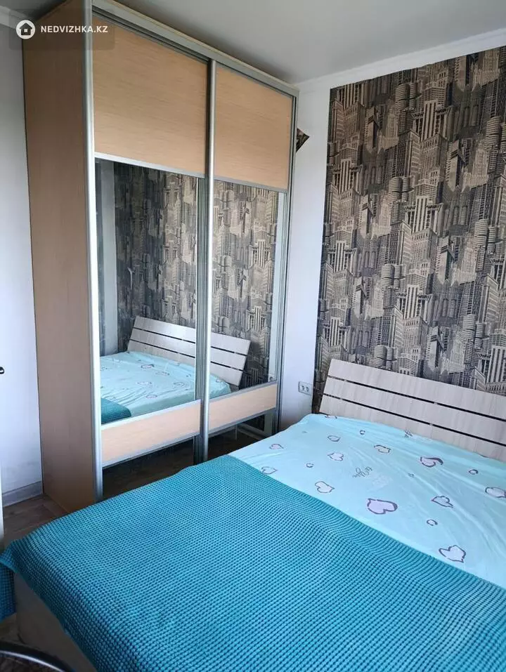 2-комнатная квартира, этаж 10 из 13, 55 м², фотография 4