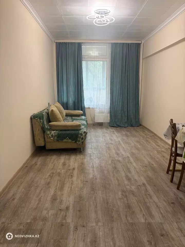 2-бөлмелі пәтер, қабат 3 барлық қабат саны 5, 40 м²