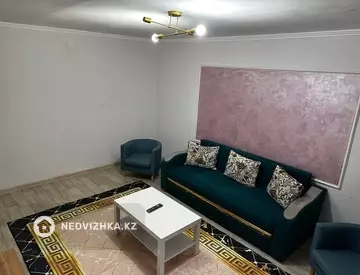 2-комнатная квартира, этаж 2 из 5, 50 м², Посуточно