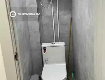 2-комнатная квартира, этаж 2 из 5, 50 м², Посуточно, миниатюра 10