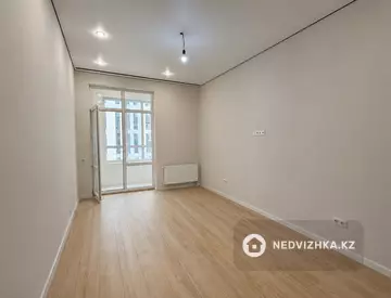2-комнатная квартира, этаж 3 из 12, 50 м²