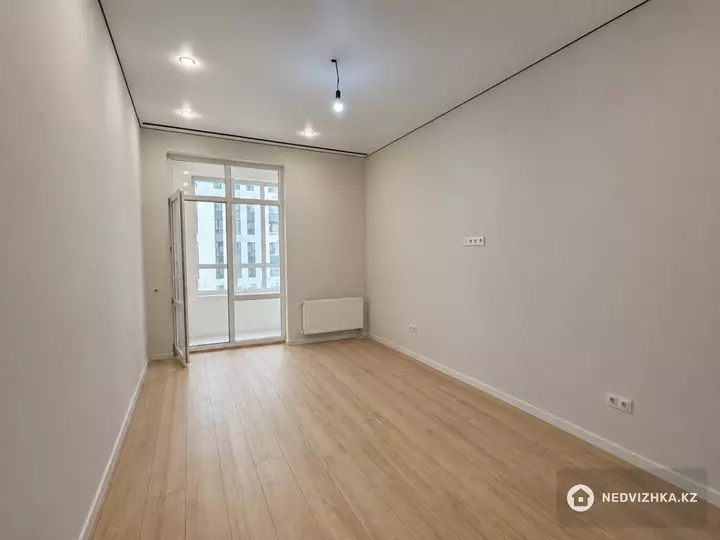 2-комнатная квартира, этаж 3 из 12, 50 м², фотография 4