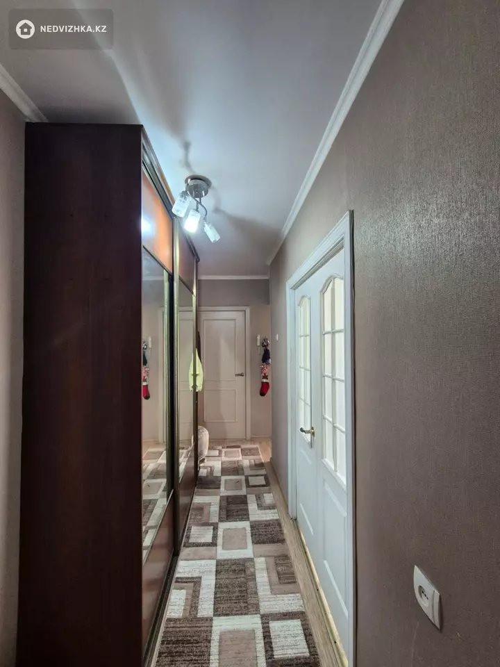 3-комнатная квартира, этаж 6 из 9, 68 м², фотография 3