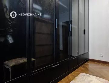 4-бөлмелі пәтер, қабат 17 барлық қабат саны 18, 148 м², 10-нобай