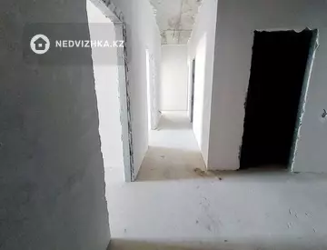 3-комнатная квартира, этаж 9 из 9, 114 м², миниатюра 10