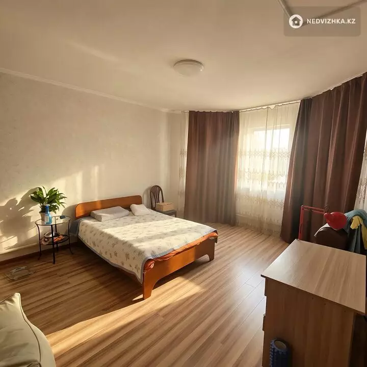 5-комнатный дом, 6.1 соток, 162 м², фотография 4
