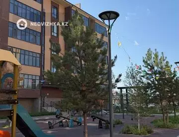 3-комнатная квартира, этаж 5 из 5, 80 м², миниатюра 11