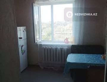 2-комнатная квартира, этаж 9 из 9, 50 м²
