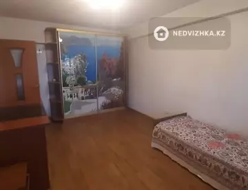 4-комнатная квартира, этаж 2 из 5, 80 м², миниатюра 8