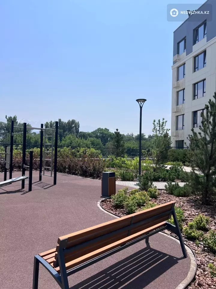 3-комнатная квартира, этаж 2 из 6, 99 м², фотография 5