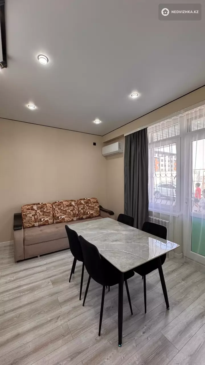 2-комнатная квартира, этаж 1 из 5, 43 м², фотография 3