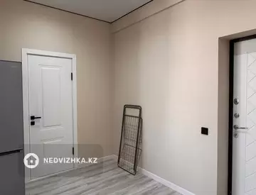 2-комнатная квартира, этаж 1 из 5, 43 м², миниатюра 7