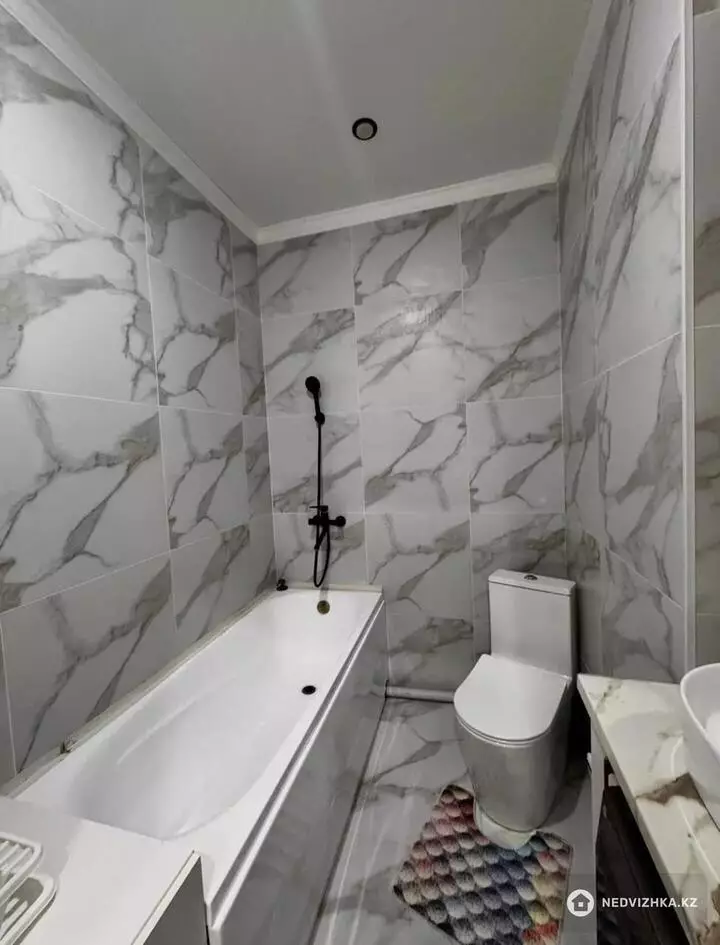 1-комнатная квартира, этаж 8 из 10, 37 м², фотография 5