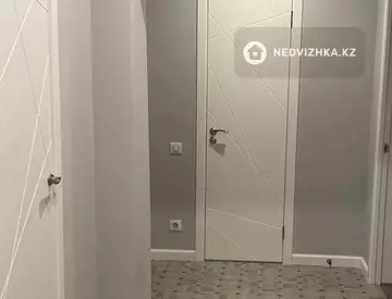 3-комнатная квартира, этаж 1 из 5, 76 м², миниатюра 6