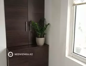 1-комнатная квартира, этаж 1 из 4, 39 м², миниатюра 6