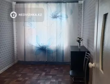 3-комнатная квартира, этаж 10 из 10, 64 м²