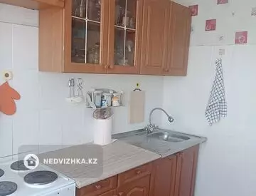 3-комнатная квартира, этаж 10 из 10, 64 м², миниатюра 8