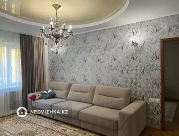 4-комнатная квартира, этаж 4 из 9, 95 м²