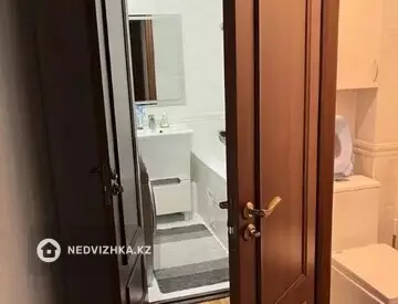 4-комнатная квартира, этаж 4 из 9, 95 м²