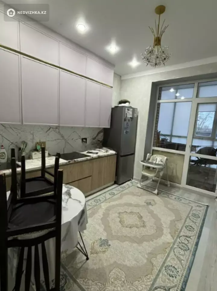 1-комнатная квартира, этаж 1 из 12, 39 м², фотография 2