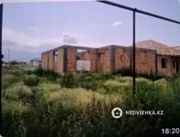 1-комнатный дом, 6 соток, 135 м²