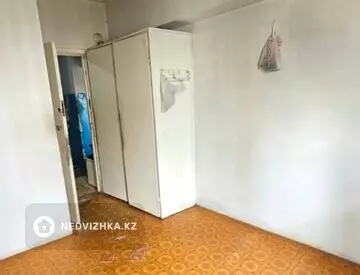 1-комнатная квартира, этаж 1 из 8, 40 м²