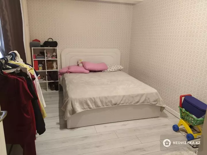 3-комнатная квартира, этаж 1 из 3, 60 м², фотография 4