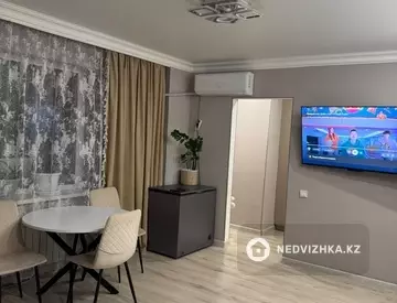 2-комнатная квартира, этаж 3 из 10, 49 м²