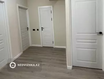 3-комнатная квартира, этаж 4 из 9, 74 м²