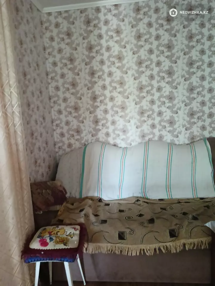 2-комнатная квартира, этаж 2 из 5, 46 м², фотография 3