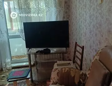 2-комнатная квартира, этаж 2 из 5, 46 м², миниатюра 4