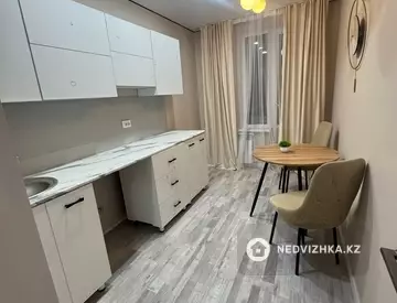 1-комнатная квартира, этаж 6 из 9, 35 м²