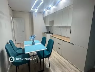 1-комнатная квартира, этаж 3 из 9, 40 м²