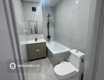 1-комнатная квартира, этаж 3 из 9, 40 м², миниатюра 11