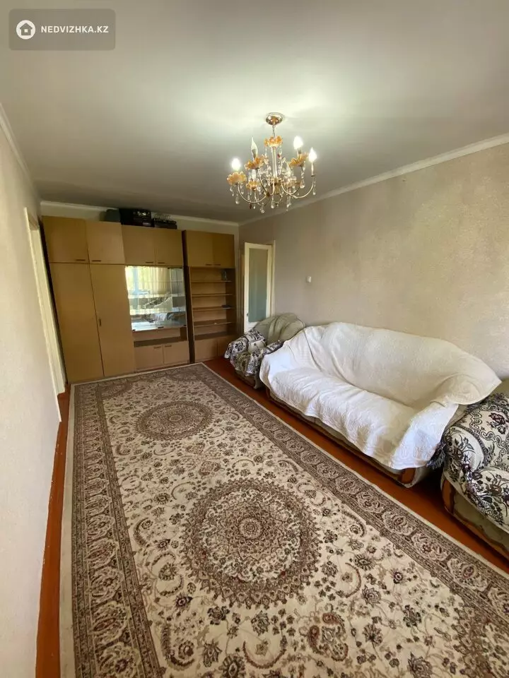 2-комнатная квартира, этаж 5 из 5, 46 м², фотография 3