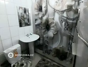 2-комнатная квартира, этаж 3 из 5, 52 м², Посуточно, миниатюра 6