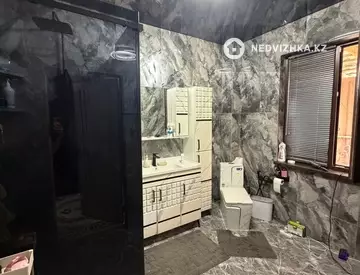 5-комнатный дом, 4 соток, 180 м²