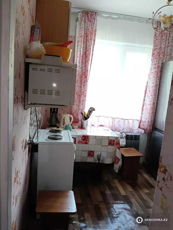 3-комнатная квартира, этаж 2 из 5, 66 м², фотография 4