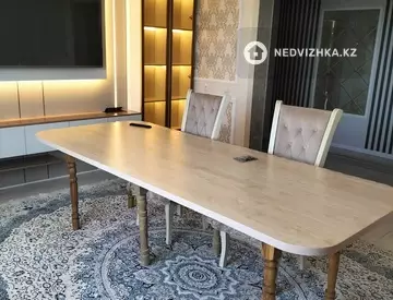 6-комнатный дом, 10 соток, 200 м²