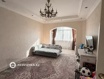4-комнатная квартира, этаж 3 из 5, 82 м², миниатюра 7