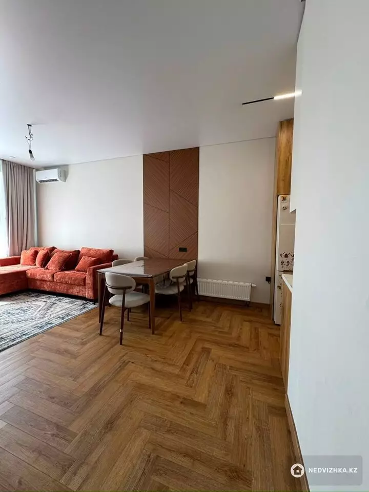 3-комнатная квартира, этаж 2 из 9, 72 м², фотография 3