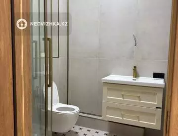 3-комнатная квартира, этаж 2 из 9, 72 м², миниатюра 11