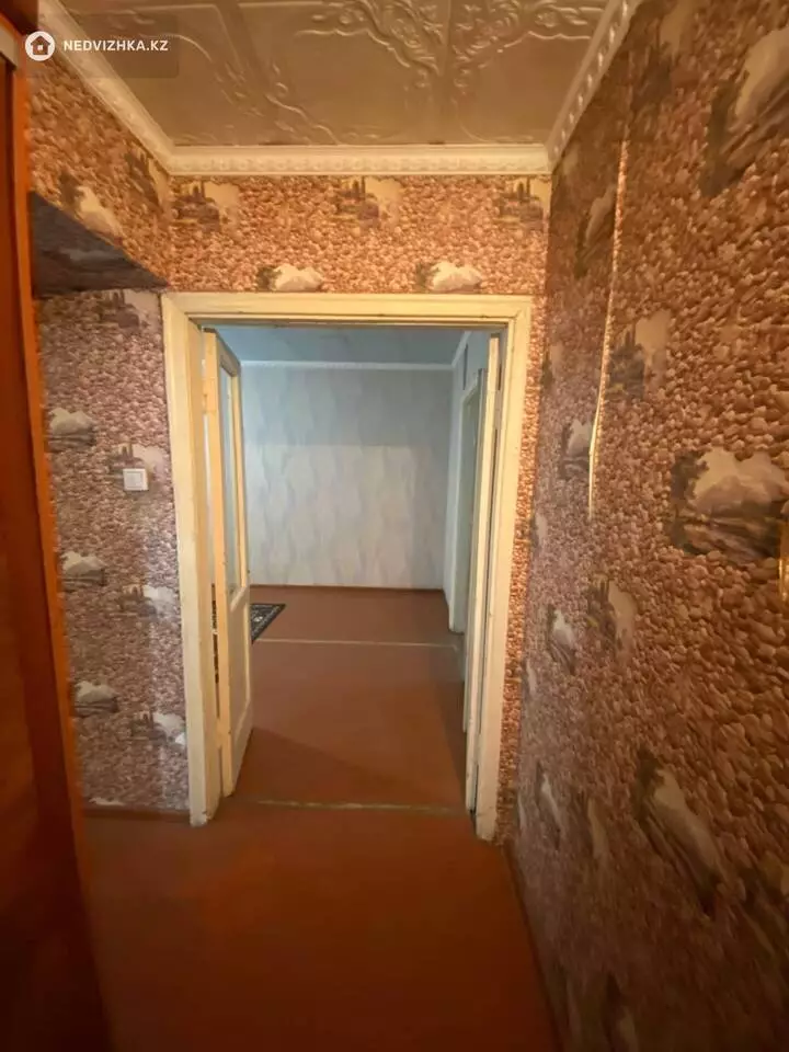 2-комнатная квартира, этаж 4 из 5, 45 м², фотография 4