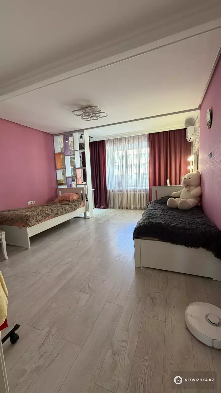 3-комнатная квартира, этаж 6 из 12, 112 м², фотография 5