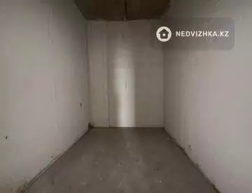 4-комнатная квартира, этаж 3 из 14, 144 м²