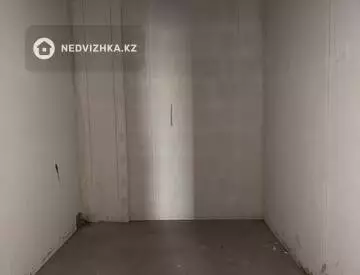 4-комнатная квартира, этаж 3 из 14, 144 м²