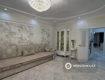 3-комнатная квартира, этаж 5 из 5, 124 м²