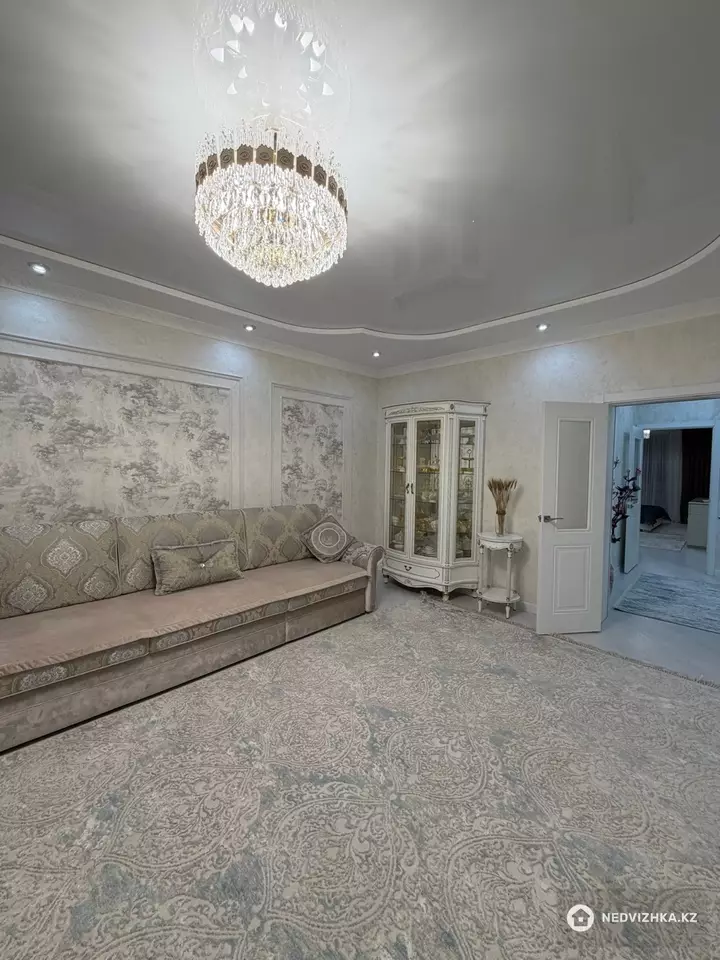 3-комнатная квартира, этаж 5 из 5, 124 м², фотография 3